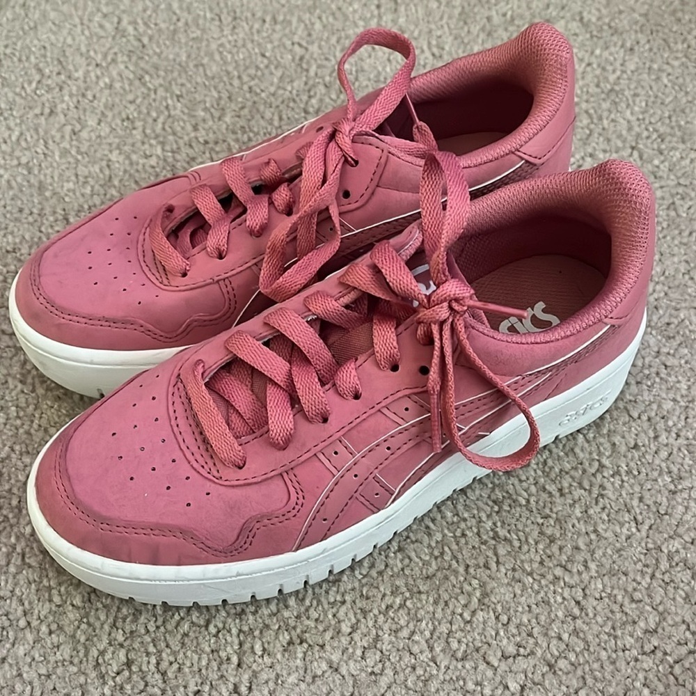 “ASICS- Pink Platform Sneakers size 6”
